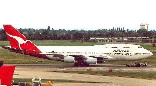 Qantas Boeing 747